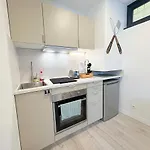 Chic & Cosy - - Parking Included דירה *